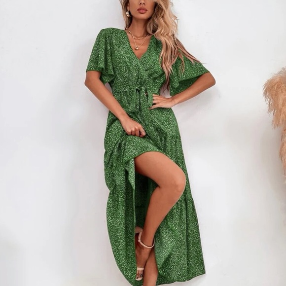 Boho butterfly sleeve belted maxi dress - Picture 4 of 7